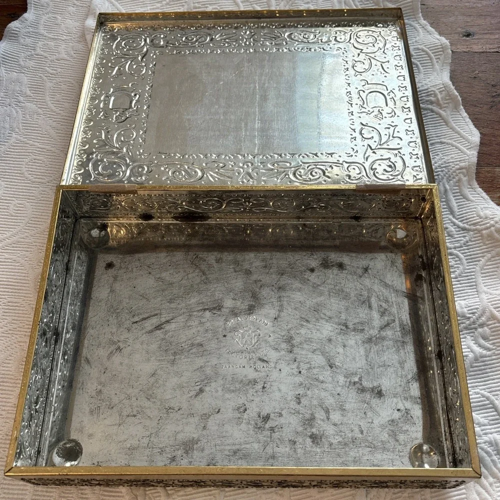 Vintage ROYAL VERKADE FACTORIES Embossed Metal Tin Storage ZAANDAM HOLLAND